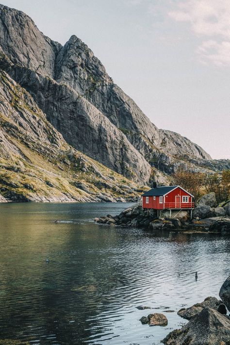 Norway Landscape, Norway Fjords, Norway Travel, Voyage Europe, Tromso, Places In The World, Lofoten, Decor Minimalist, Beautiful Places In The World