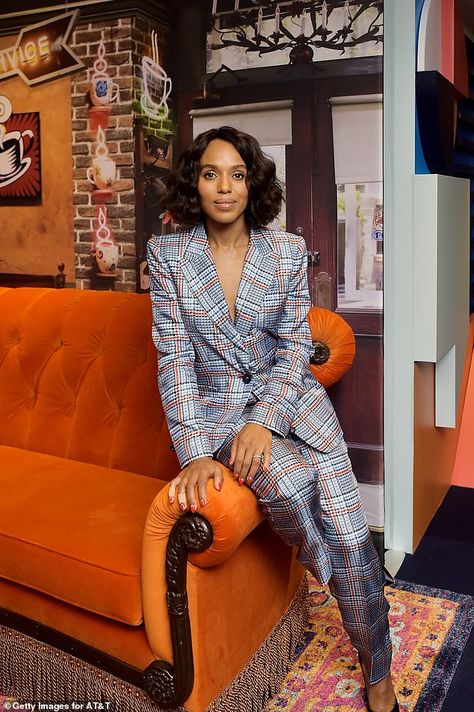 Patterned Suit, Olivia Pope Style, Blue Plaid Suit, Kerry Washington Style, Zuhair Murad Dresses, Wolford Tights, Lawyer Outfit, Olivia Pope, Alexander Mcqueen Dresses