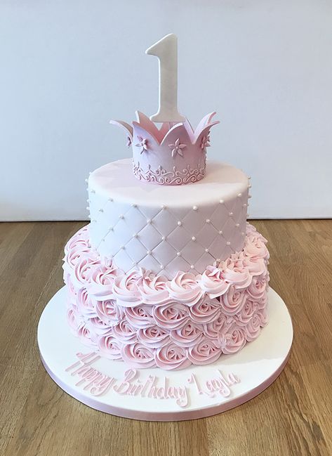 Crown Birthday Cake, Birthday Cake Crown, Baby 1st Birthday Cake, Pink Princess Crown, Girls First Birthday Cake, Baby First Birthday Cake, Cakes Inspiration, Crown Birthday