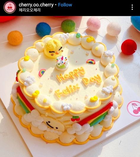 Skz Cake Design, Skzoo Cake Ideas, Skzoo Birthday Cake, Felix Birthday Cake, Kpop Cake Design, Stray Kids Cake Birthday, Skz Cake Ideas, Stray Kids Birthday Cake, Skz Birthday Cake