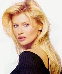 Celebrity Measurements, Daniela Pestova, 90s Model, 90s Supermodels, 90s Models, Victoria Secret Angels, Blonde Beauty, Pretty Woman, Blue Eyes