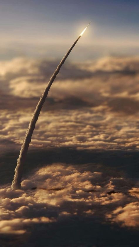 The shuttle piercing the clouds Nasa Space Shuttle, Earth Atmosphere, Tilt Shift, Universe Galaxy, Space Pictures, Space Program, Earth From Space, Space Nasa, Space Flight