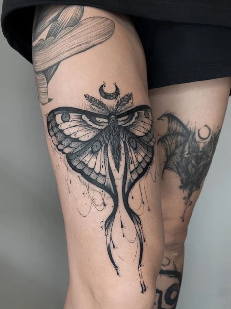 Knee Calf Tattoo, Butterfly Tattoo On The Leg, Gothic Woman Tattoo Design, Moth Knee Tattoos Women, Bat Design Tattoo, Badass Leg Tattoos For Women, Bat Tattoo Under Breast, Bat And Butterfly Tattoo, Moth Calf Tattoo