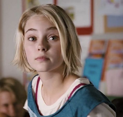 Bridge To Terabithia, Annasophia Robb, Film Aesthetic, Aesthetic Photo, Want You, To Leave, Pretty People, Beautiful People, Short Hair Styles