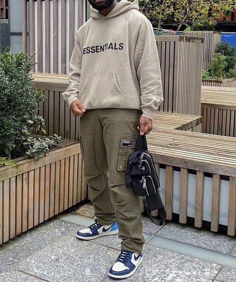 Tan Hoodie Outfit Men, Olive Green Pants Outfit Men, Green Cargo Pants Outfit Men, Tan Cargo Pants Outfit, Airport Outfit Men, Tan Pants Outfit, Olive Green Pants Outfit, Green Cargo Pants Outfit, Outfit Recommendations