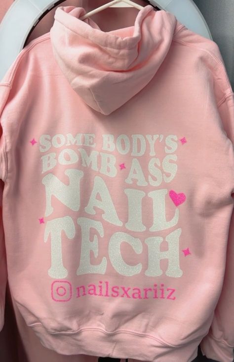 SOMEBODY’S BOMB ASS NAIL TECH HOODIE WITH CUSTOM SOCIAL MEDIA HANDLE DTF or HTV Application Print 50/50 Cotton/poly blend unisex Hoodie. True to size TURN AROUND TIME IS 3-7 BUSINESS DAYS. HAVE ANY QUESTIONS? EMAIL US: invitesbybevs@yahoo.com Order yours today! Nail Tech Aftercare Kit, Lash Tech Scrubs, Nail Tech Clothes, Lash Tech Hoodie, Nail Tech Apron Ideas, Nail Tech Business Ideas, Nail Tech Hoodie, Nail Tech Sweatshirt, Nail Tech Advertising Ideas