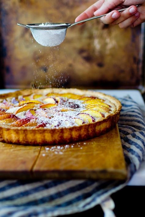 General inspiration 2 Nectarine Recipes, Fresh Fruit Tart, Peach Tart, Frangipane Tart, Ivy House, Cream Desserts, English Breakfast, Fancy Desserts, Fruit Tart