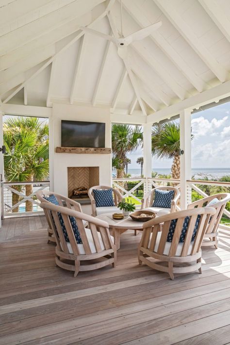 Tour this breezy and inviting Lowcountry beach house on the Isle of Palms Life By The Sea, Beach House Exterior, Dream Beach Houses, Luxury Outdoor Furniture, Isle Of Palms, Beach House Interior, Modern Beach, Dream Beach, River House