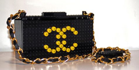 Lego My Handbag! Lego Clutch, Chanel Lego, Lego Bag, Matthew Carter, Lego Man, Drawing Bag, Chanel Inspired, Unique Purses, Lego Art