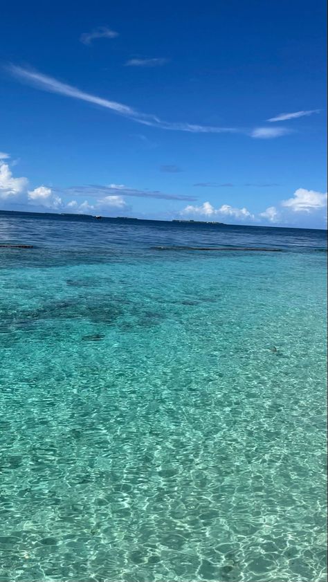 Clear Water Beach, Clear Beaches, Beach Inspo, Beautiful Water, Europe Trip, Baddie Hairstyles, Beach Time, Art Poses, Island Life