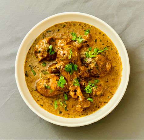 Chicken Mughlai, Mughlai Chicken, Whole Spices, Indian Chicken Recipes, Indian Chicken, Chicken Masala, Chicken Recipe, Click The Link, Chicken Recipes