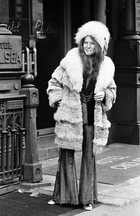 Hotel Chelsea Nyc, Hotel Chelsea, Acid Rock, Chelsea Hotel, Iggy Pop, Patti Smith, Rock N’roll, I'm With The Band, Janis Joplin