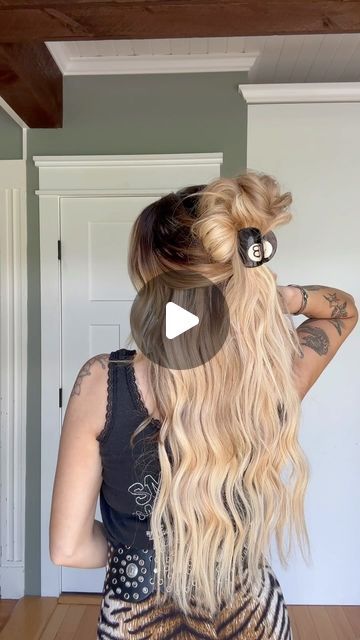 TORIE BLISS on Instagram: "POV: you need a new hairstyle 🌺🩷🦩🍉 the @designmehair hair extension trio is 10/10 ! Safe for extensions & works amazing!!!  #hairvideos #hairtutorial #hairstyles #dmpartner" Formal Hairstyles Extensions, Long Hair With Extensions Style, Long Hairstyles For Extensions, Weft Hair Extensions Updo, Hairstyles For Sew In Extensions, Updo For Extensions, Hair Extension Updo, Sew In Extensions Hairstyles, Hair Styles With Clip In Hair Extensions