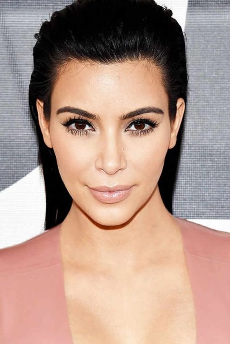 Kim Kardashian: ‘I Can’t Carry Any More Kids’ Kim Kardashian Blonde, Celebrities Hair, Star Wars Clones, Slick Back Hair, Estilo Kim Kardashian, Kardashian Makeup, Kim Kardashian Makeup, Kim Kardashian Hair, Bentuk Alis