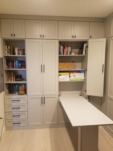 Murphy Beds in Craft Rooms – Smart Spaces Murphy Bed & Wall Bed Superstore | Denver, Colorado Space Solutions Loft Remodel, Watercolor Studio, Murphy Bed Wall, Townhouse Ideas, Custom Built Cabinets, Craft Studios, Murphy Wall Beds, Sewing Room Storage, Drop Down Table