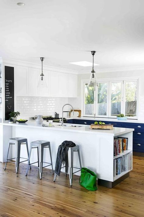 Long KItchen Peninsula with Stacked Cookbook Shelves - Transitional - Kitchen White Kitchen Peninsula, Peninsula Kitchen Ideas, Peninsula Kitchen Design, Peninsula Kitchen, Cookbook Shelf, Granite Kitchen Counters, Kitchen Peninsula, Classy Kitchen, Long Kitchen