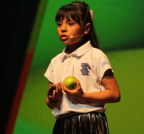 13 Inspiring Young Girls of Color Who Are Making Big Moves Child Genius, Industrial Engineering, High Iq, Systems Engineering, Dream School, Mexican Girl, Stephen Hawking, Albert Einstein, Powerful Women