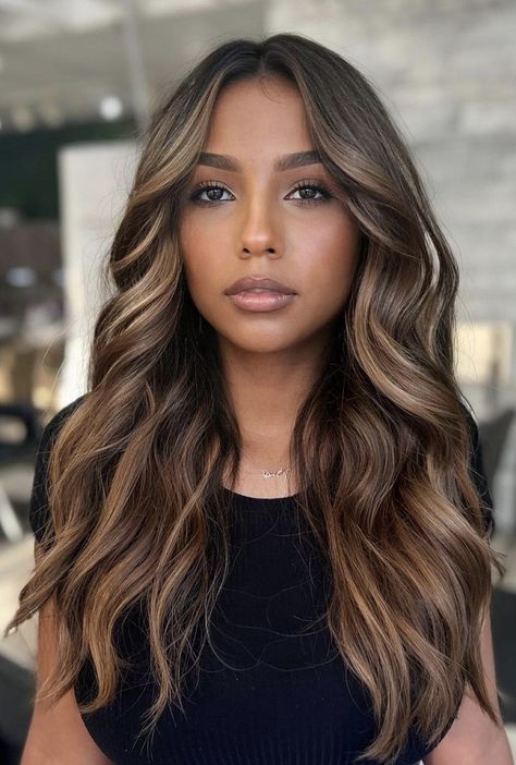 Hair Color For Brown Skin, Balayage Hair Caramel, Rambut Brunette, Halloween Hairstyles, Black Hair Balayage, Brown Hair Looks, Brown Hair Inspo, Fesyen Rambut, Brunette Hair With Highlights