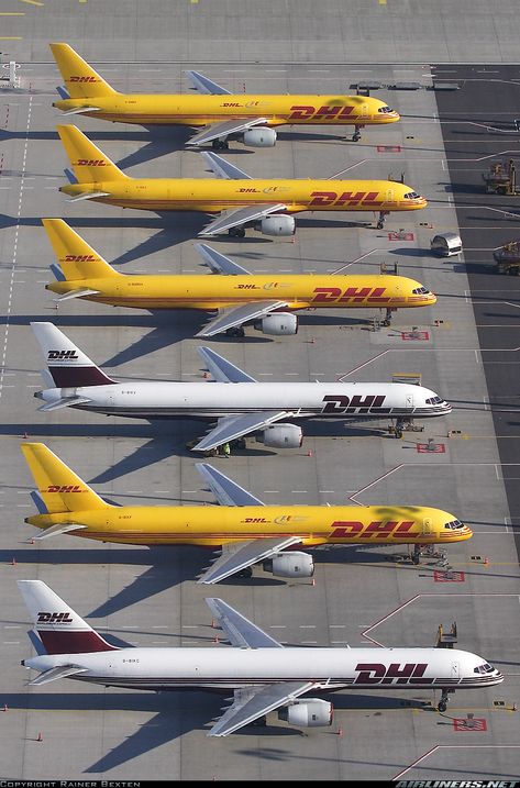 Boeing 757-236(SF) - DHL (DHL Air) | Aviation Photo #1579608 | Airliners.net Boeing 757, Cargo Aircraft, Airline Logo, Cargo Airlines, Boeing Aircraft, Passenger Aircraft, Air Photo, Card Model, Air Cargo