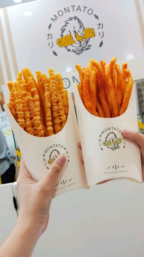 Fries Packaging, Street Food Business, Belgian Food, Food Cart Design, Food Cart, Food Places, Reduce Food Waste, Bakery Recipes, Grocery List