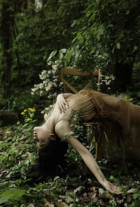 Breathing Dreams Like Air, Whimsical Photoshoot, Forest Inspiration, Ethereal Photography, Fairy Photoshoot, Fairies Photos, Art Pinterest, Nature Photoshoot, Dreamy Photography