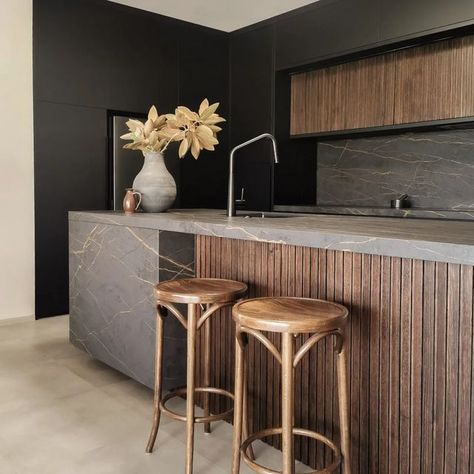 Dark Timber Kitchen, Dekton Laurent Kitchen, Black And Timber Kitchen, Black And Oak Kitchen, Dark Granite Kitchen, Trail Appliances, Colorful Cabin, Dekton Laurent, Denver Architecture