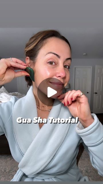 Kathleen Ashmore on Instagram: "My Gua Sha Tutorial is finally here!  SAVE this if you’ve been wanting to start gua sha, I’ve done it for 4 years and it helps to de-puff and sculpt the face really well with consistency.  Comment if you want the links for the stone, oil, and even my vanity mirror that has LED lighting and is a must for my morning beauty routines.  Any questions, let me know, but remember I’m not an expert here… just an enthusiast who asks an inconvenient amount of questions to my esthetician friends 💓 . . . #guasha #skincareroutine #antiageing" Sculpting Stone For Face, Gua Stone Massage, How To Do Your Own Facial At Home, Gua Sha For Face Lift, Gua Sha Face Routine, Gua Sha For Chin, Gus Sha Tutorial, Gua Sha Morning Routine, Facial Massage Routine Gua Sha