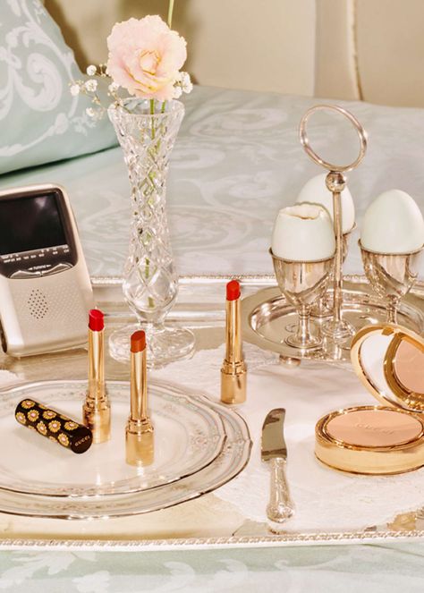 A breakfast in bed with nostalgic vibes sets the scene in the new Beauty campaign to present the new high shine moisturizing lipsticks. - Gucci Stories Gucci Beauty Campaign, Jordan Hemingway, Breakfast Trays, Food Editorial, Beauty Campaign, Lipstick Photos, Pillow Talk Lipstick, Gold Lipstick, Miller Harris