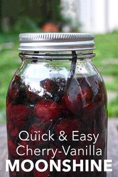 Galaxy Mocktail, Cherry Moonshine Recipe, Punch Nonalcoholic, Moonshine Recipes Homemade, Cherry Moonshine, Flavored Moonshine Recipes, Moonshine Drink Recipes, Making Moonshine, Apple Pie Moonshine Recipe