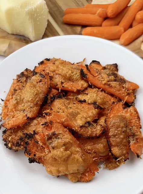 Smashed Carrots, Carrots Recipe Healthy, Zesty Ranch, Keto Sides, Baked Carrots, Carb Snacks, Food Appetizers, Cooked Carrots, Carrot Recipes