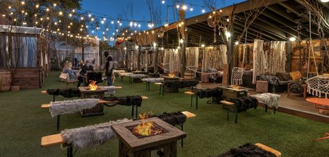 Outdoor Beer Garden, Ideas Terraza, Viking Village, Outdoor Restaurant Design, Sport Food, Restaurant Patio, Outdoor Cafe, Front Patio, Restaurant Concept