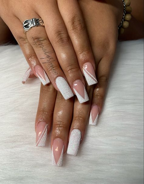 Sparkly V French Tip Nails, Medium Sns Nails, V French With Glitter, Glitter And White French Tip Nails, Pink And White French Tip Nails Square Medium, Sugared Nail Design, Medium Square Acrylic Nails Designs Ombre, Birthday Nails White Glitter, White Nails Medium Length With Design