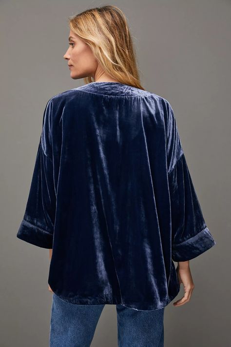 Esme Velvet Kimono Jacket | Anthropologie Velvet Coat Outfit, Kimono Jacket Outfit, Velvet Jacket Outfit, Kimono Street Style, Velvet Jackets Women, Rock And Roll Fashion, Kimono Style Jacket, Velvet Kimono, Velvet Clothes