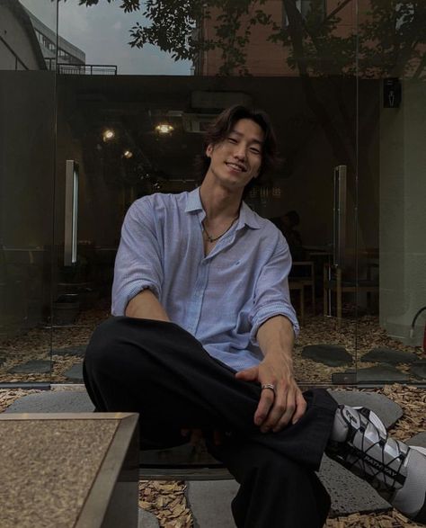 Josh Chen Twisted Hate, Male Outfits Aesthetic, Josh Chen, Aesthetic Guy Outfits, Korean Street Fashion Men, Twisted Hate, Asian Male Model, Guy Fits, Dark Men