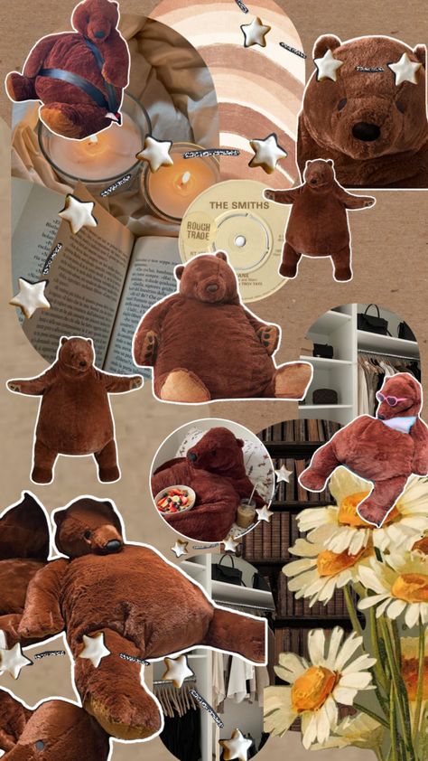 Djungleskog Wallpaper, Djungelskog Wallpaper, Djungleskog Bear, Ikea Plushies, Ikea Bear, Bear Wallpaper, Cute Stuffed Animals, Cute Plush, Ipad Wallpaper