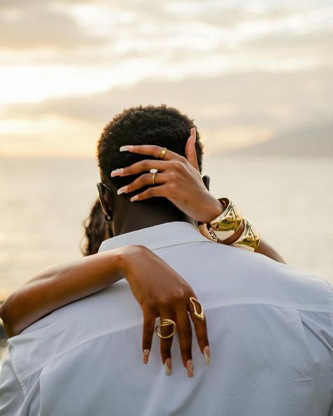 Love is in the air! 💍✨ Congratulations to the happy couple! Here’s to a lifetime of love, laughter, and endless adventures. 🥂❤️ credit: @joyceedlyn #Engaged #BrideToBe #LoveStory #EngagementMoments #JoyAndLove Back To Back Pose Couple, Engagement Photo Shoot Black Couple, Props For Engagement Photos, Fall Couples Photoshoot Black People, Beach Engagement Photoshoot Black Couple, Engagement Vision Board Pictures, Mixed Race Engagement Photos, Proposal Pictures Black Couples, Athens Couple Photos