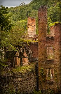 Decaying Architecture, Tommy Smith, Sweetwater Creek State Park, Textile Mill, Travel Georgia, Georgia Vacation, Creek Wedding, Georgia Travel, Hiking Spots