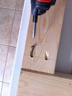 Pocket Holes, Kreg Jig, Furniture Table, Learn Woodworking, Diy Holz, Popular Woodworking, Pocket Hole, Wood Plans, Woodworking Bench