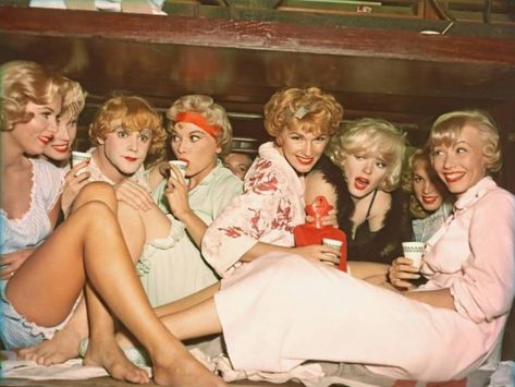 Marilyn Monroe Fotos, Jack Lemmon, Bon Film, Tony Curtis, Joe Dimaggio, Gene Kelly, Some Like It Hot, Marilyn Monroe Photos, Dean Martin