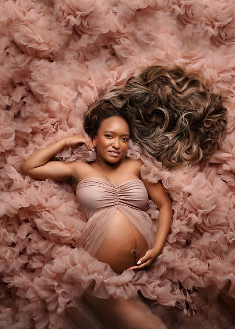 pregnant mom laying in pink tulle gown with dark hair flowing Pregnant Woman Lying Down, Lying Down Maternity Photos, Sleeping Poses, Floor Poses, Pink Tulle Gown, Bump Shoot, Sleeping Pose, Hair Flowing, Family Maternity Photos