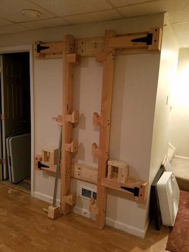 Built a fold back power rack out of wood - Album on Imgur Wood Weight Rack, Diy Squat Rack Wood, Squat Rack Diy, Folding Squat Rack, Diy Power Rack, Crossfit Home Gym, Homemade Gym Equipment, Home Gym Bench, Gym Rack