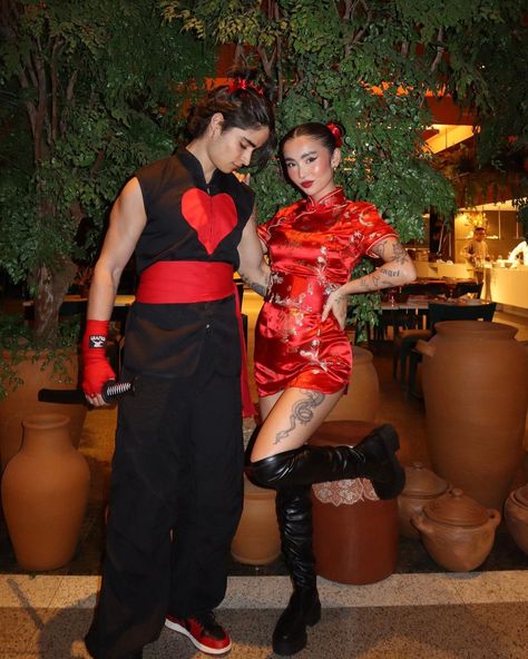 pucca & garu❤️ #avioesfantasy | Instagram Ginger Boyfriend Halloween Costume, Mulan And Shang Costume, Pucca Halloween Costume, Super Hero Costumes For Couples, Puca And Garu Costumes Couple, Gardner And Flower Costume Couple, Pucca X Garu Costume, Nani And David Costume, Pucca And Garu Costumes