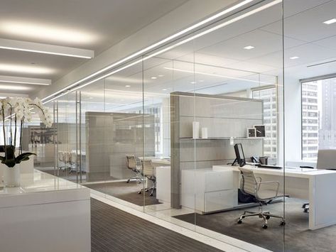 Modern Office Space Design, Bureau D'art, Office Design Trends, Contemporary Office Design, Cheap Office Furniture, Corporate Interior Design, Medical Office Design, Office Design Inspiration, Modern Office Space