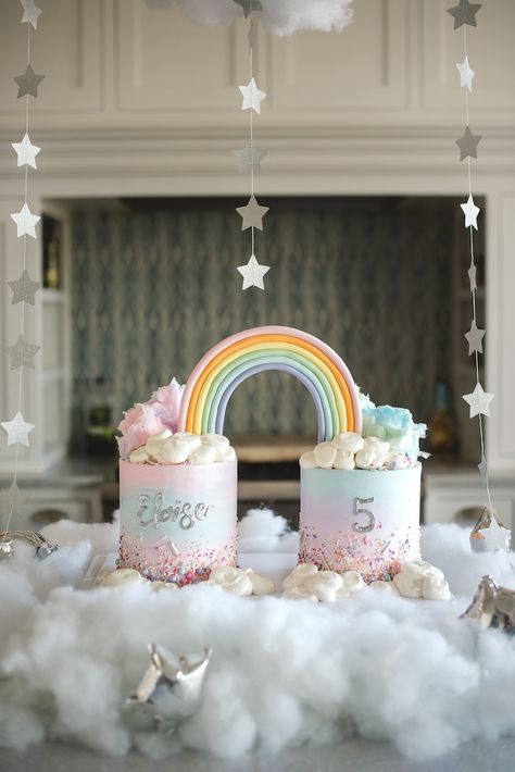 Twins 3rd Birthday Cake, Rainbow 1st Birthday Party Ideas, Twin Rainbow Cake, Rainbow Princess Birthday Party, Pastel Rainbow Party Ideas, Twin Girls First Birthday Party Ideas, Twins Cake Ideas, Twin Birthday Ideas, Twins Birthday Party Themes