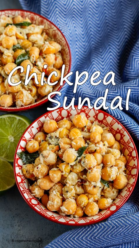 Chickpea Sides, South Indian Dishes Vegetarian, Mbaazi Recipe, Indian Chick Pea Recipes, South Indian Snacks Recipes, South Indian Vegetarian Recipes, Healthy Indian Snacks, Breakfast Vegetarian, South Indian Snacks