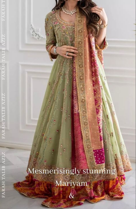 Mehndi Outfit Ideas Bridesmaid, Mehndi Guest Outfit Pakistani, Mayra Function Dress, Sanchak Dresses, Mehndi Outfit Bridesmaids, Mehndi Bride Dress, Mehndi Dress For Bride, Pakistani Bridesmaids, Pakistani Bridal Couture