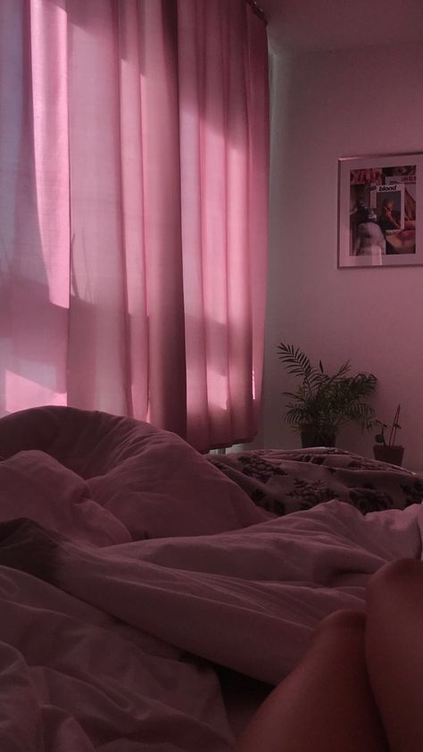 Silk Bedroom Aesthetic, Dark Pink Curtains, Pink Curtains Bedroom Aesthetic, Pink Curtains Aesthetic, Curtains For Pink Walls Bedroom, Pink Curtain, Pink Curtains Bedroom, Silk Bedroom, Colorful Room Decor