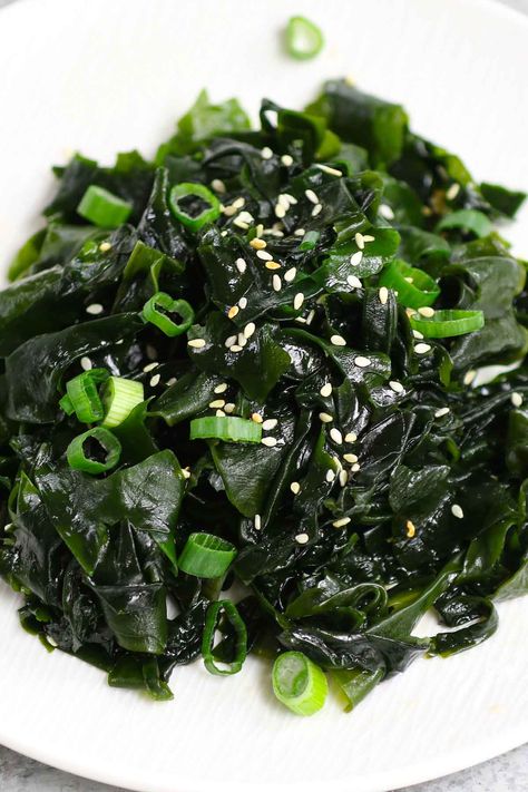 Japanese Salad Recipes, Wakame Salad, Japanese Salad, Cold Salad, Japanese Cooking, Appetizer Salads, Super Easy Recipes, How To Make Salad, Better Health