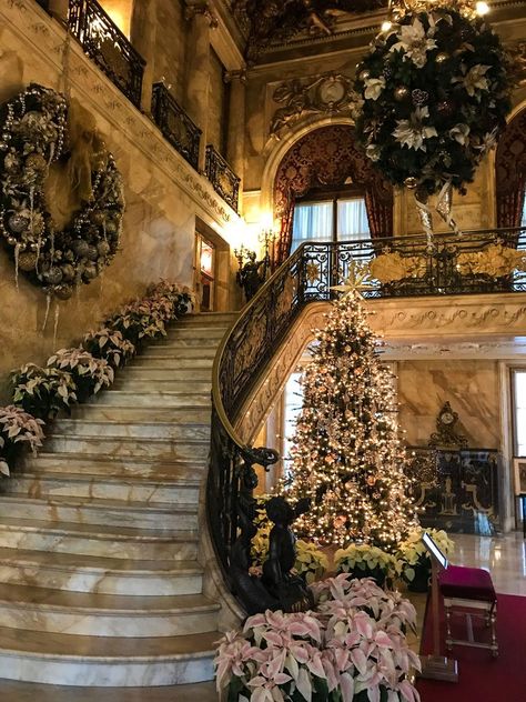 Le Rosey, Dream Castle, Marble House, Marble Stairs, Objet Design, Holiday Invitations, Entry Hall, Christmas Scenes, Victorian Christmas