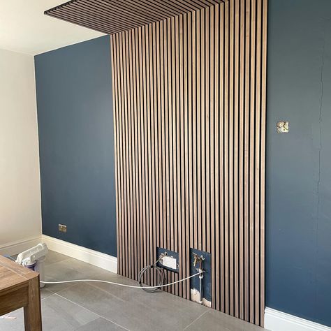 Acupanel® Luxury Slat Wood Panelling Inspiration Wood Slat Wall Ceiling, Wood Panelling Accent Wall, Wood Slat Accent Wall Kitchen, Slat Wall Lounge, Wooden Panelling Walls Interior Design, Wood Slat Panelling, Lounge Wood Panelling, Wood Panelling Lounge, Oak Feature Wall